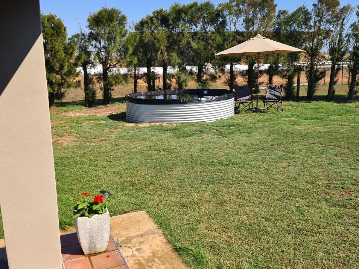 Oorvloed Guesthouse Swellendam Kültér fotó
