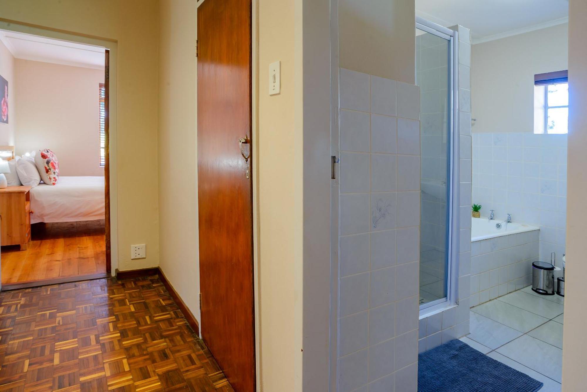 Oorvloed Guesthouse Swellendam Kültér fotó