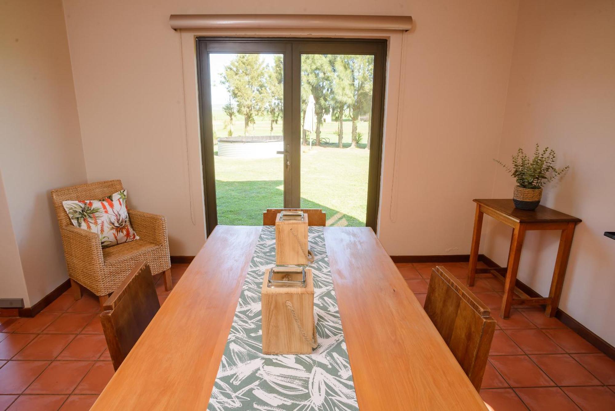 Oorvloed Guesthouse Swellendam Kültér fotó
